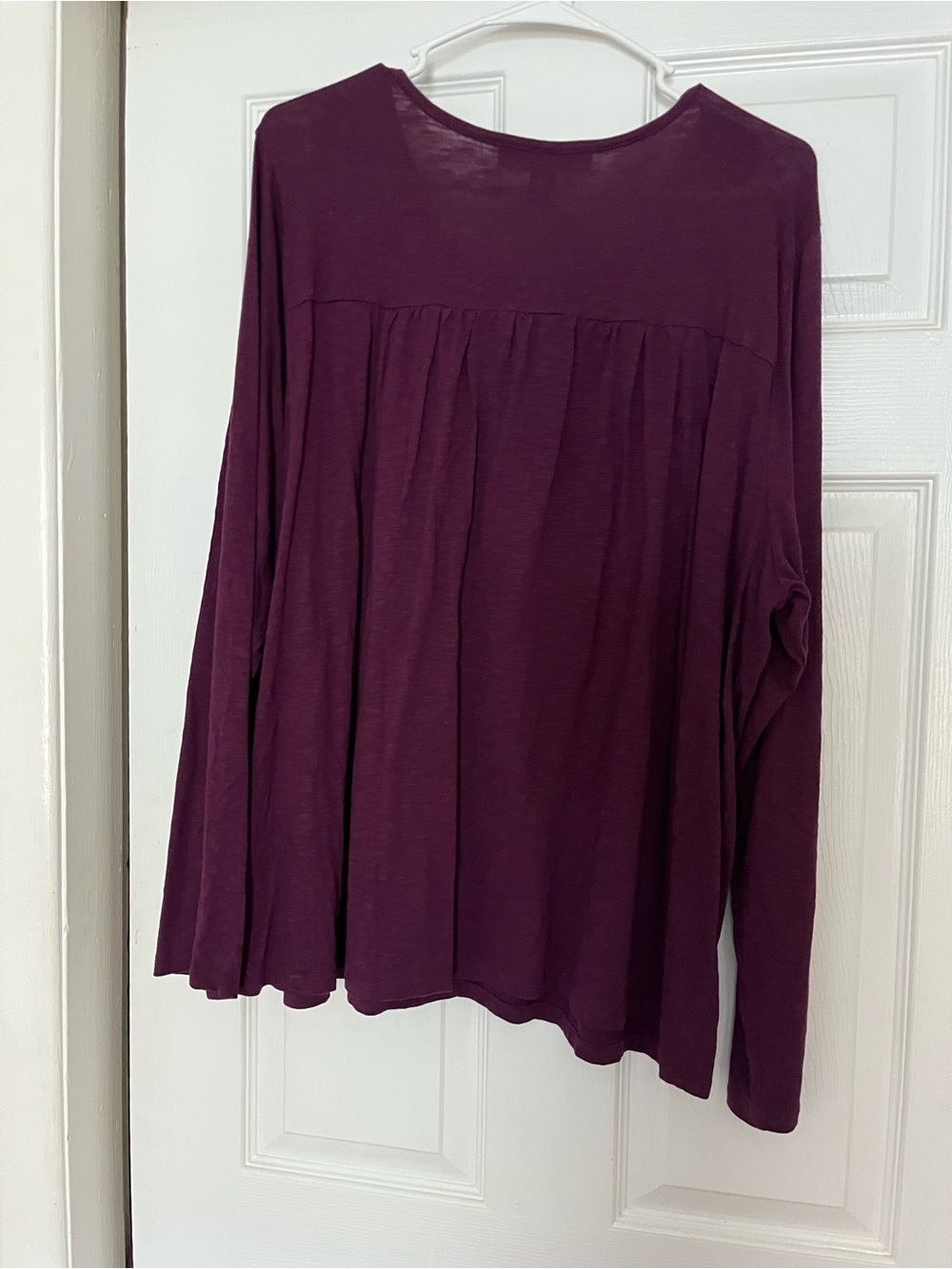 Gloria Vanderbilt Plum Long Sleeve Scoop Neck Top - Picture 7 of 8
